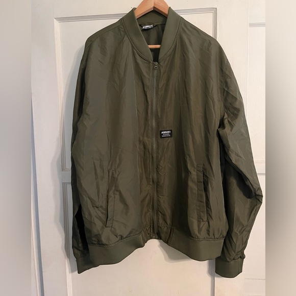 Men light weight jacket - Picture 4 of 5